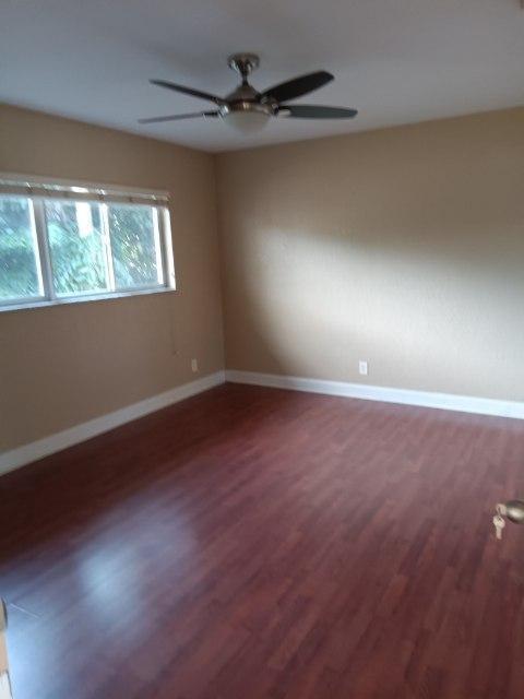 COURTYARDS AT WINDSOR - Residential Lease