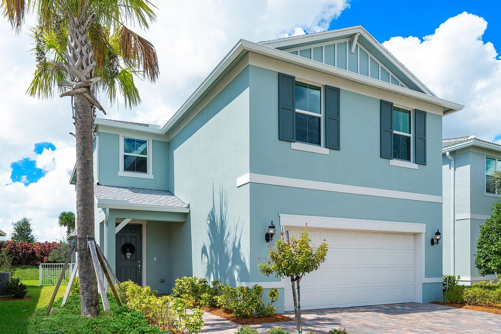 Photo of 12330 SW Myrtle Oak Drive, Port Saint Lucie, FL 34987 (MLS # R11027042)