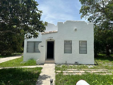 Property photo of 1046 30th court, west palm beach, FL 33407