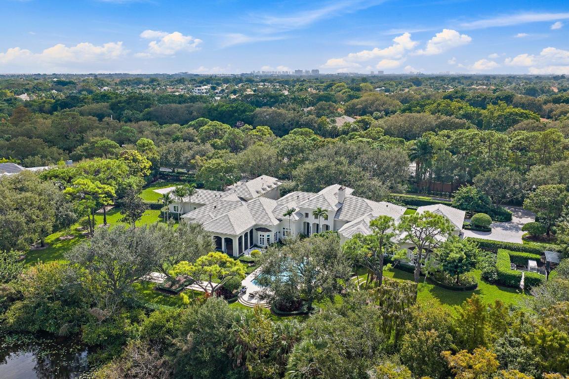 124 Bears Club Drive