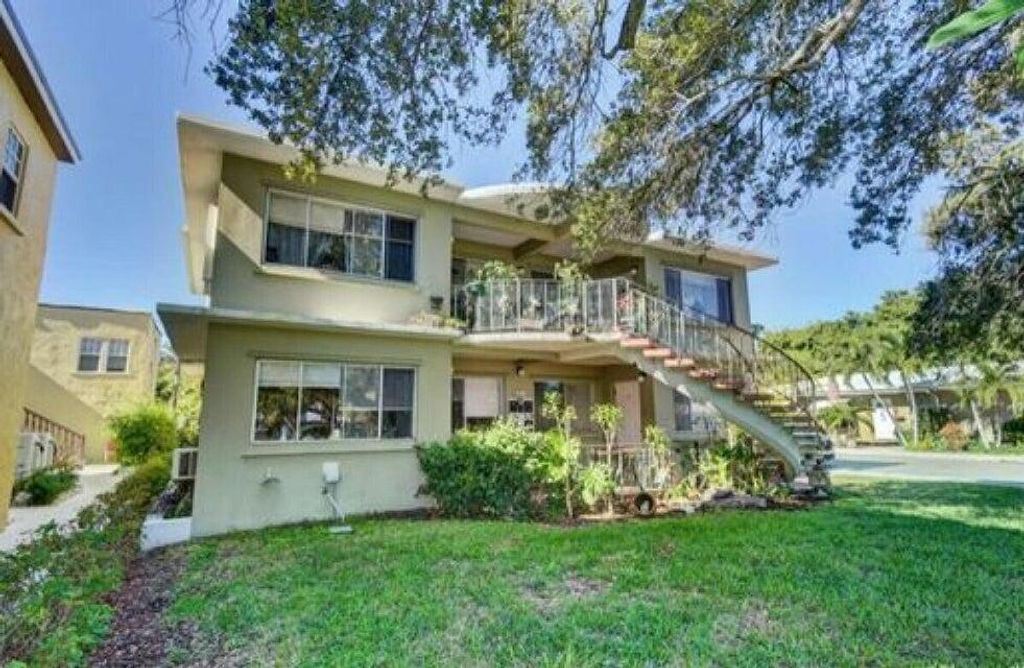 Photo of 401 S Lakeside Drive #3, Lake Worth, FL 33460 (MLS # R11144085)