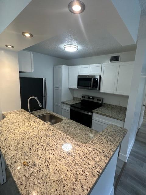 4561 W Mcnab Road 25