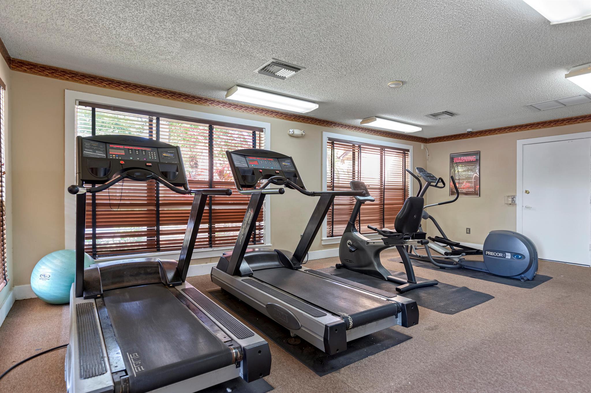 PALM AIRE GARDENS CONDO - Residential