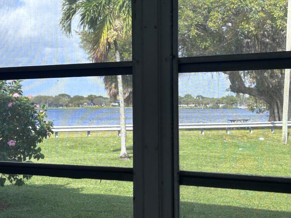 PARKVIEW VILLAS - Residential