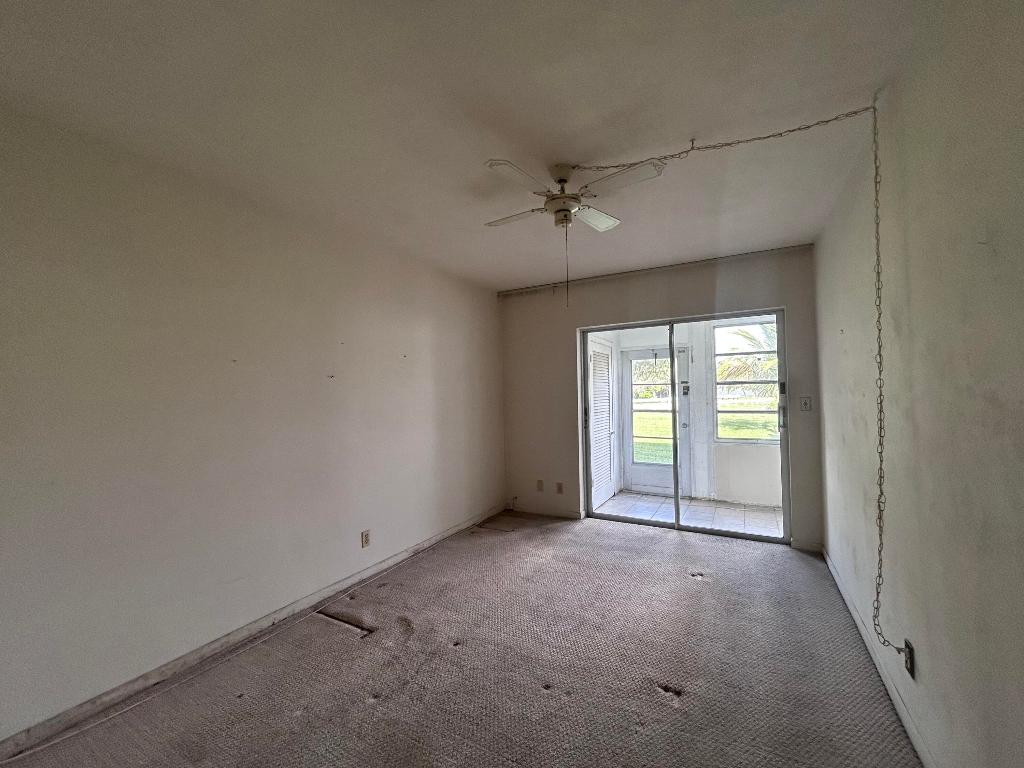 PARKVIEW VILLAS - Residential