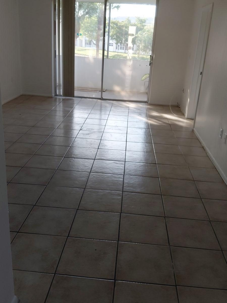 8460 Sunrise Lakes Boulevard