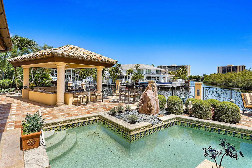 SANCTUARY - Residential