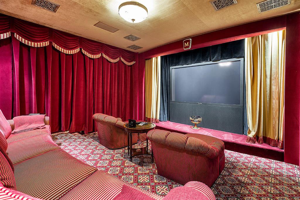 SANCTUARY - Residential