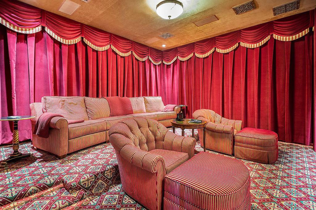 SANCTUARY - Residential