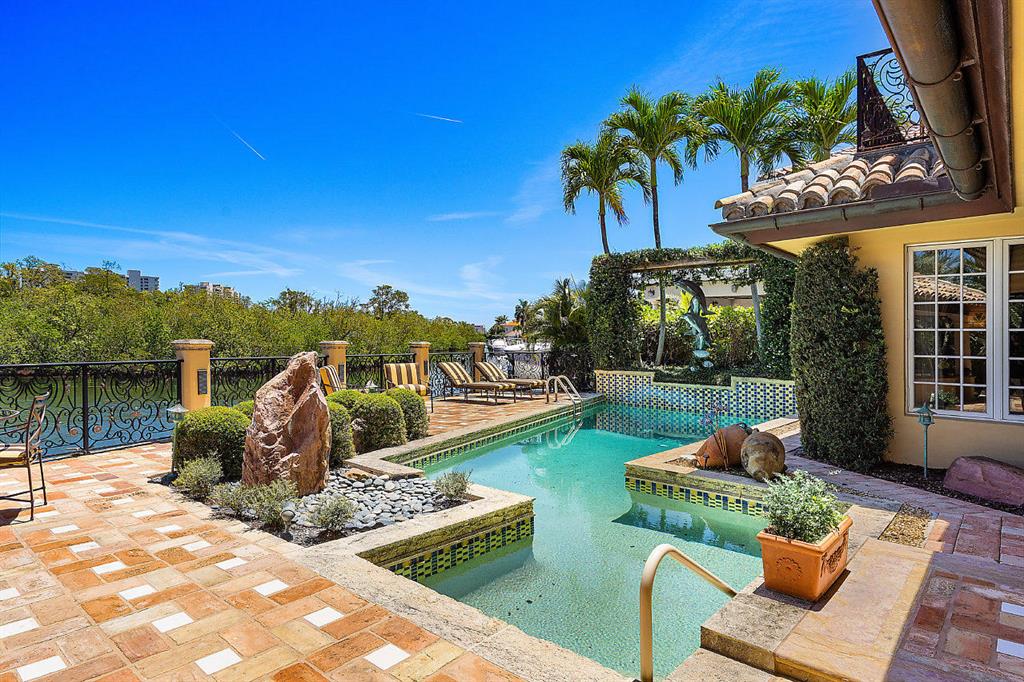 SANCTUARY - Residential