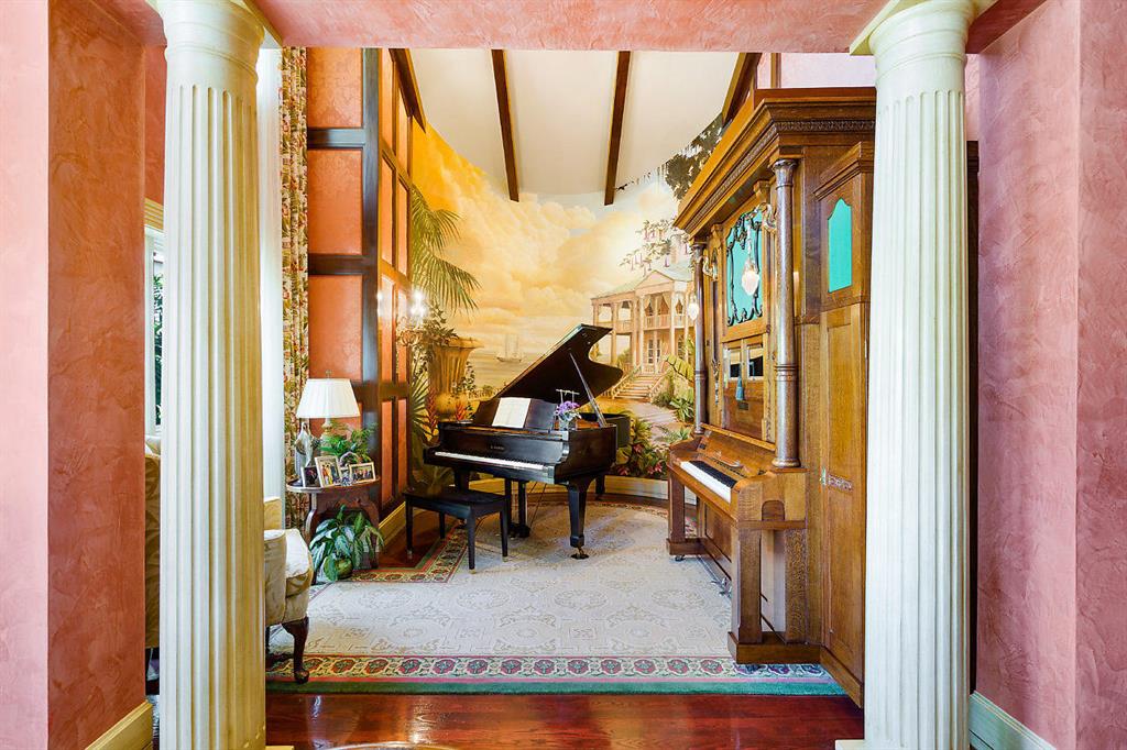 SANCTUARY - Residential