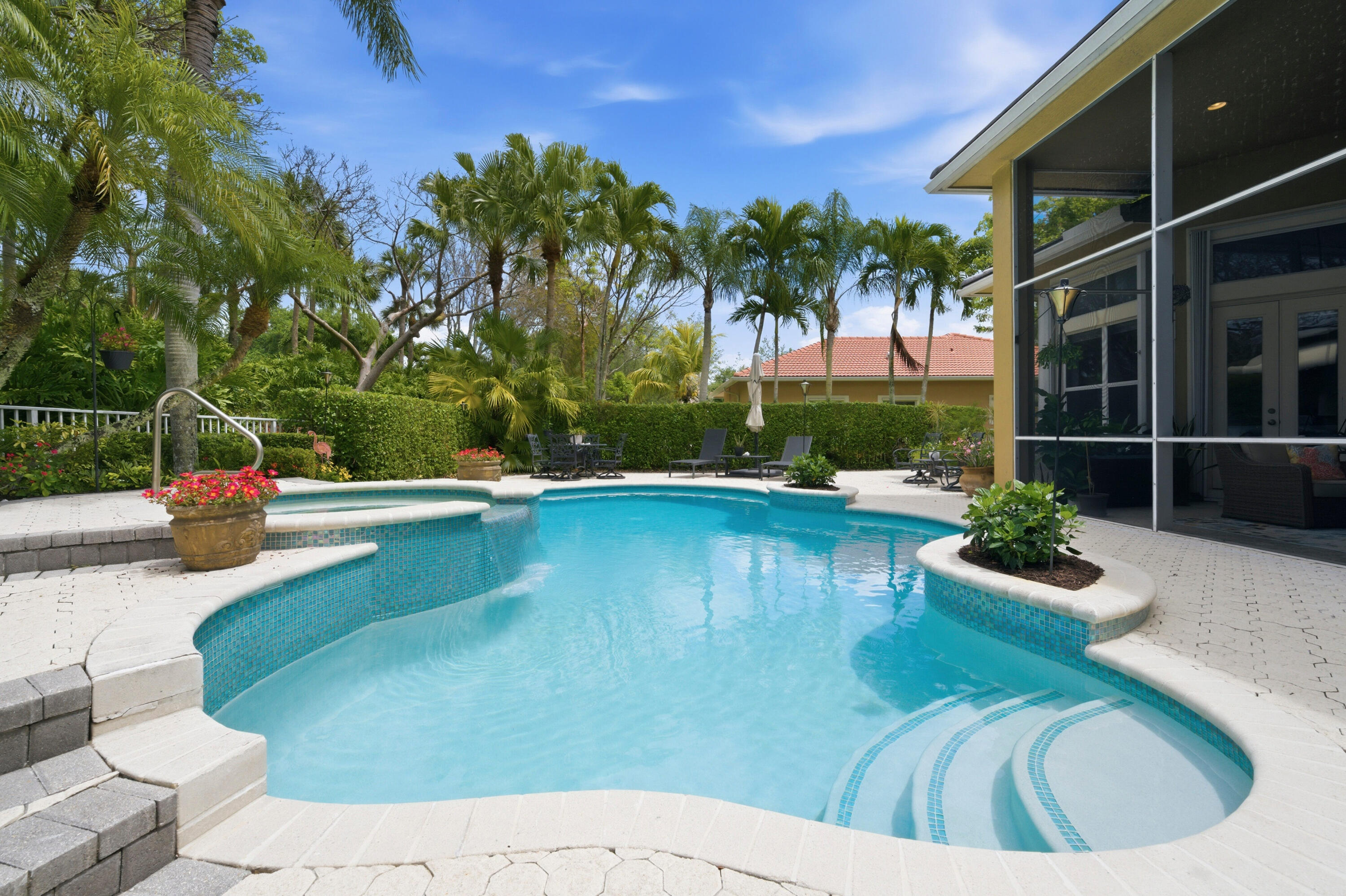 FOX RIDGE - Residential