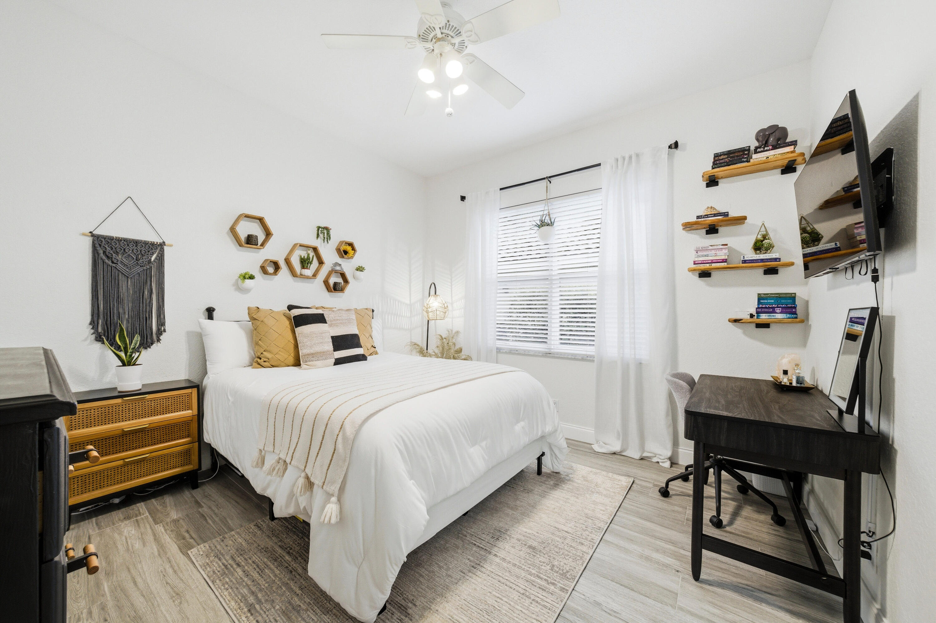 FOX RIDGE - Residential