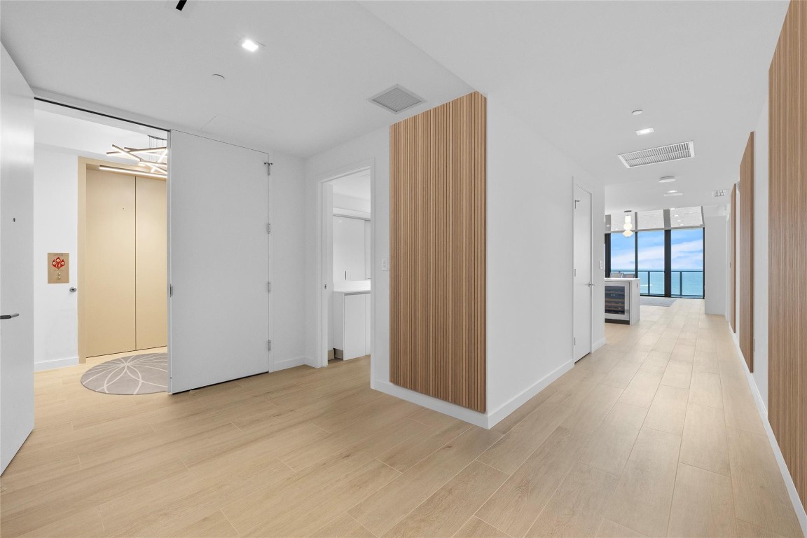 1116 N Ocean Boulevard 904