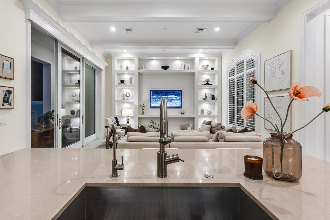 OCEAN BREEZE TOWNHOMES CONDO - Residential