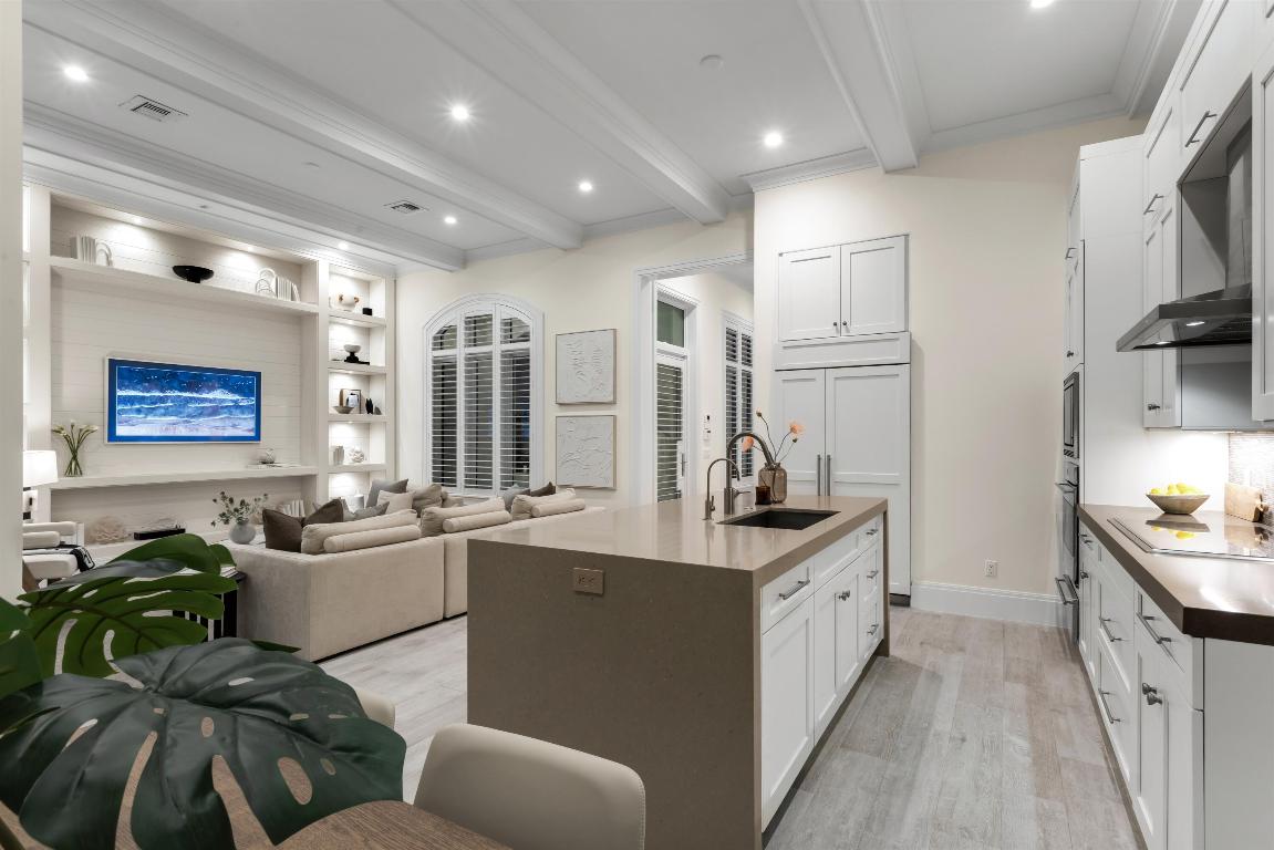 OCEAN BREEZE TOWNHOMES CONDO - Residential