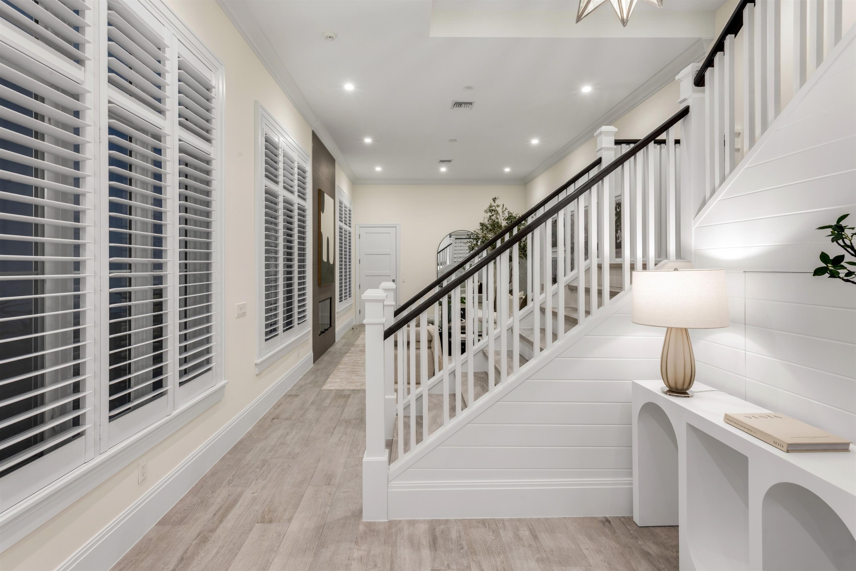 OCEAN BREEZE TOWNHOMES CONDO - Residential