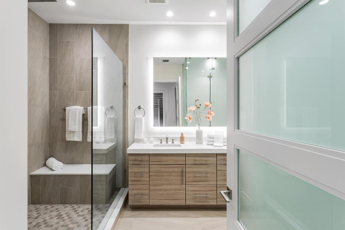 OCEAN BREEZE TOWNHOMES CONDO - Residential