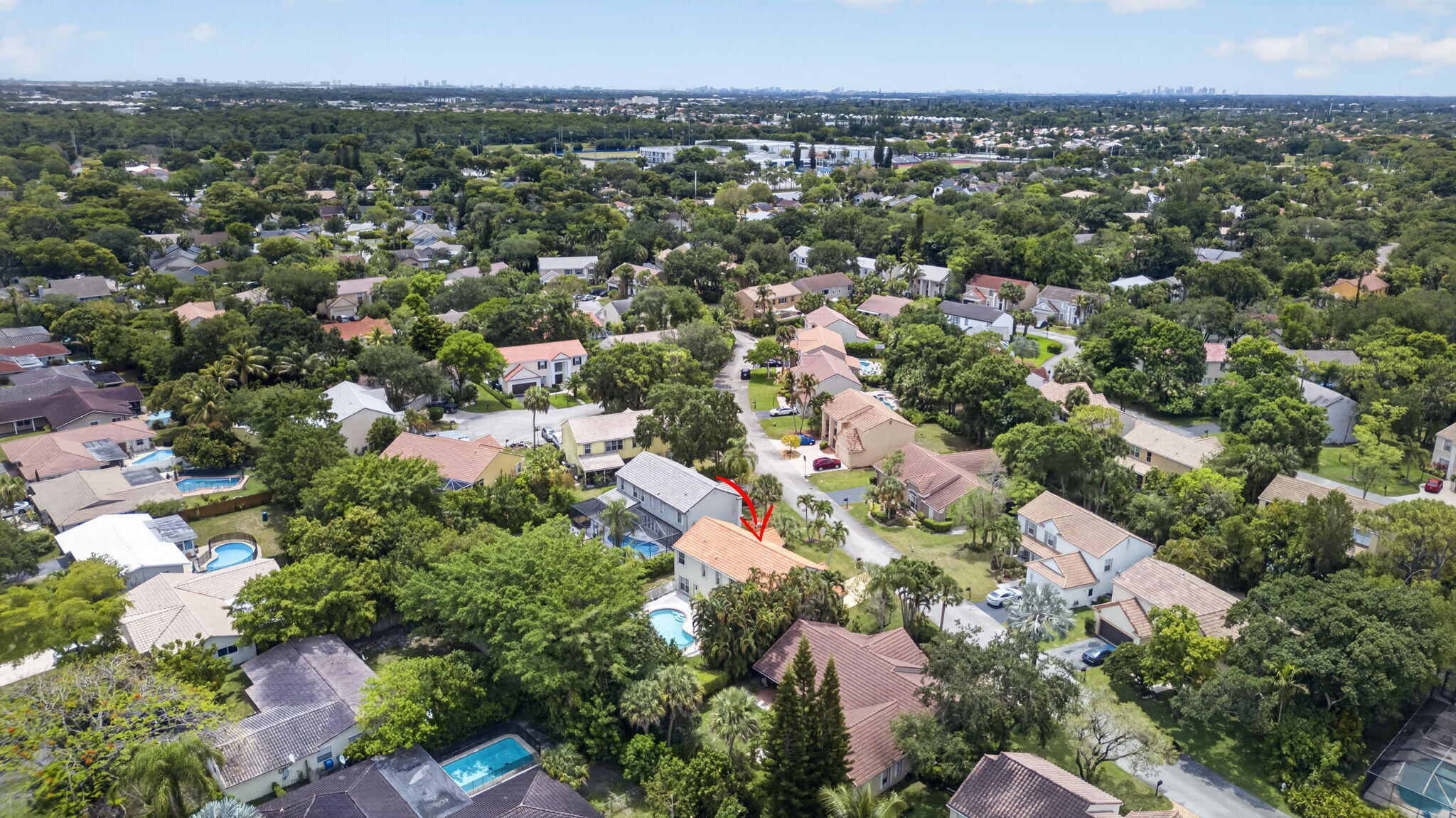 WOODSIDE ESTATES - Residential