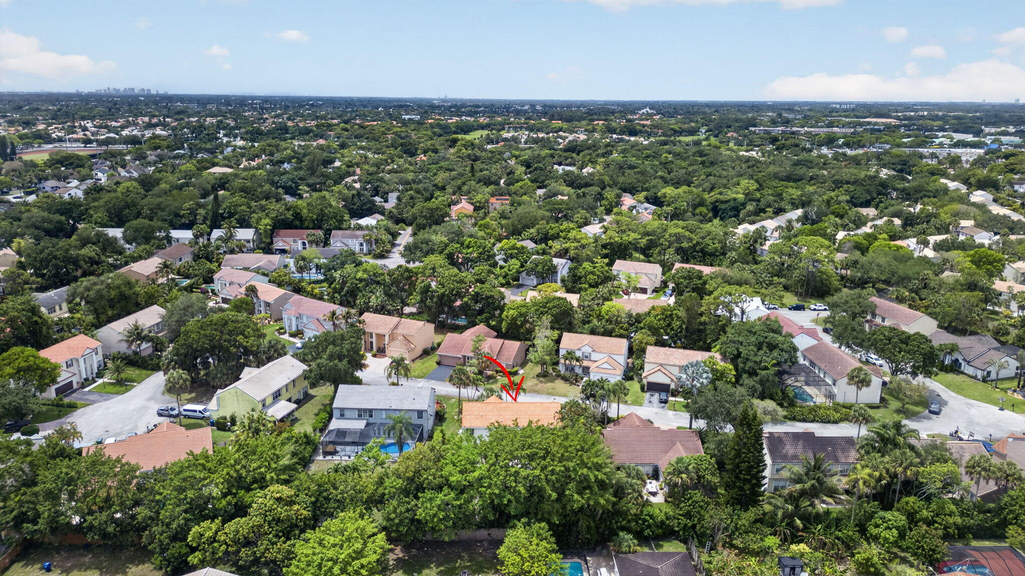 WOODSIDE ESTATES - Residential