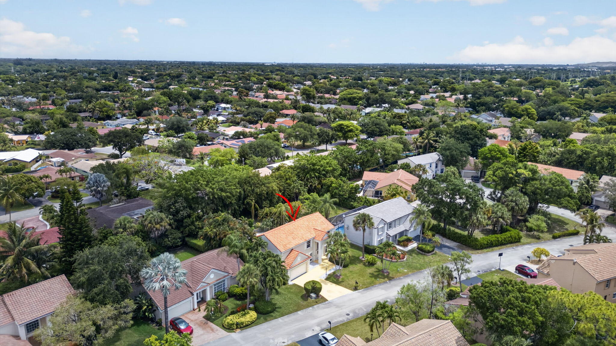 WOODSIDE ESTATES - Residential