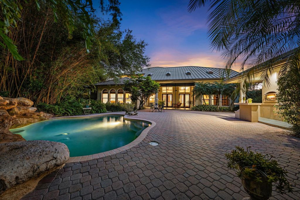 Photo of 18907 SE Loxahatchee River Road, Jupiter, FL 33458 (MLS # R11155228)