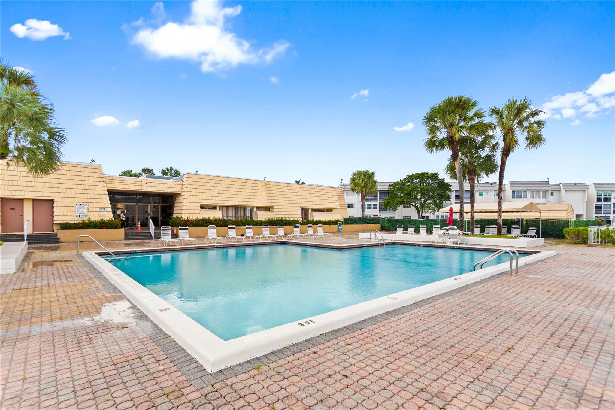 sunrise lalkes phase II - Residential