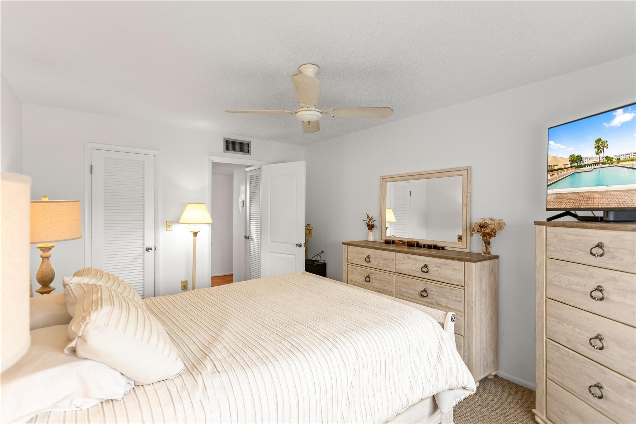 sunrise lalkes phase II - Residential