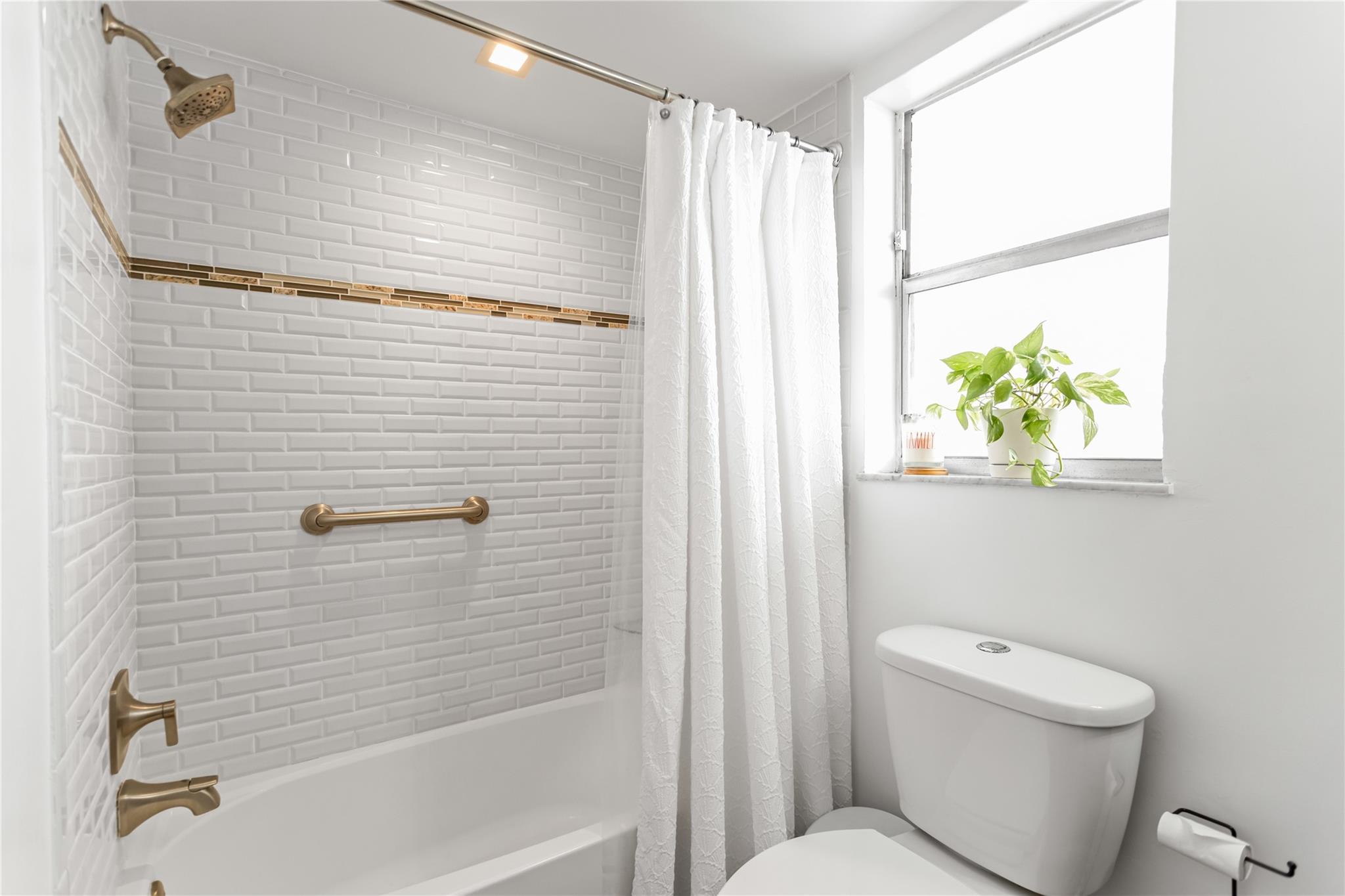 sunrise lalkes phase II - Residential