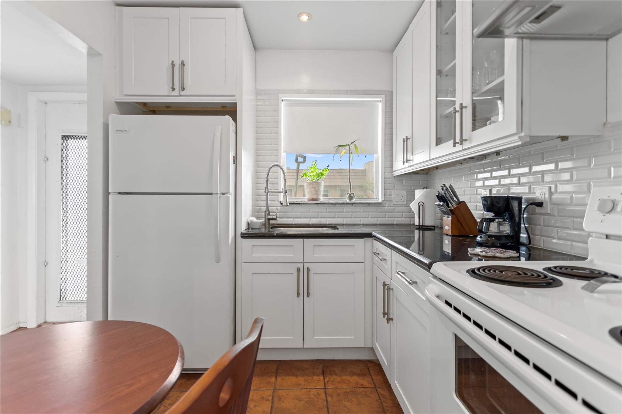 sunrise lalkes phase II - Residential