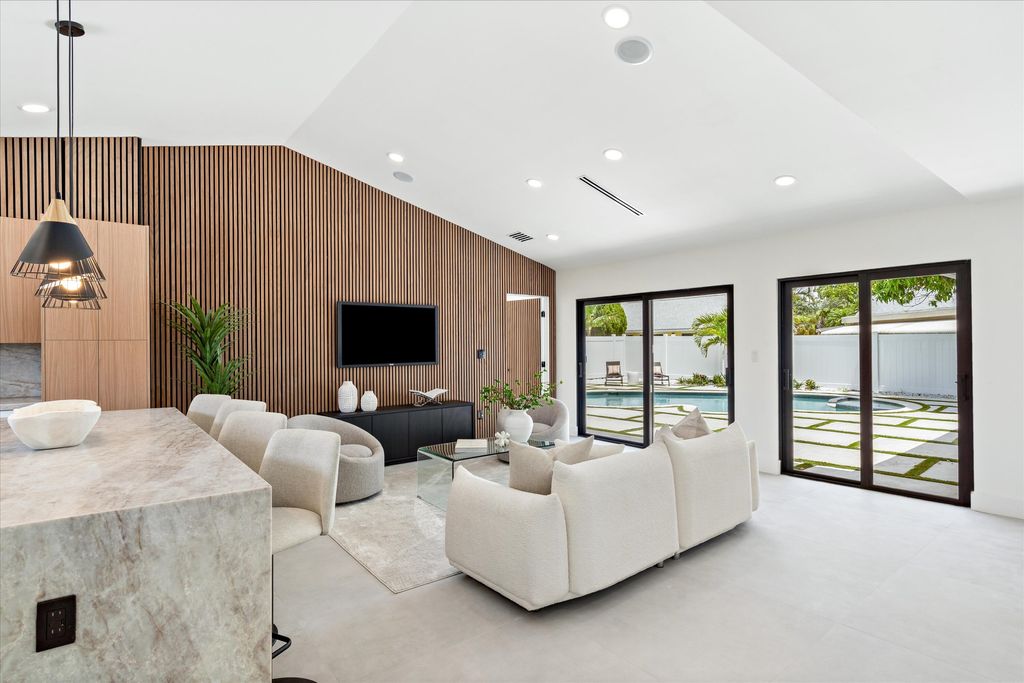 Photo of 3701 NW 8th Street, Delray Beach, FL 33445 (MLS # R11098182)