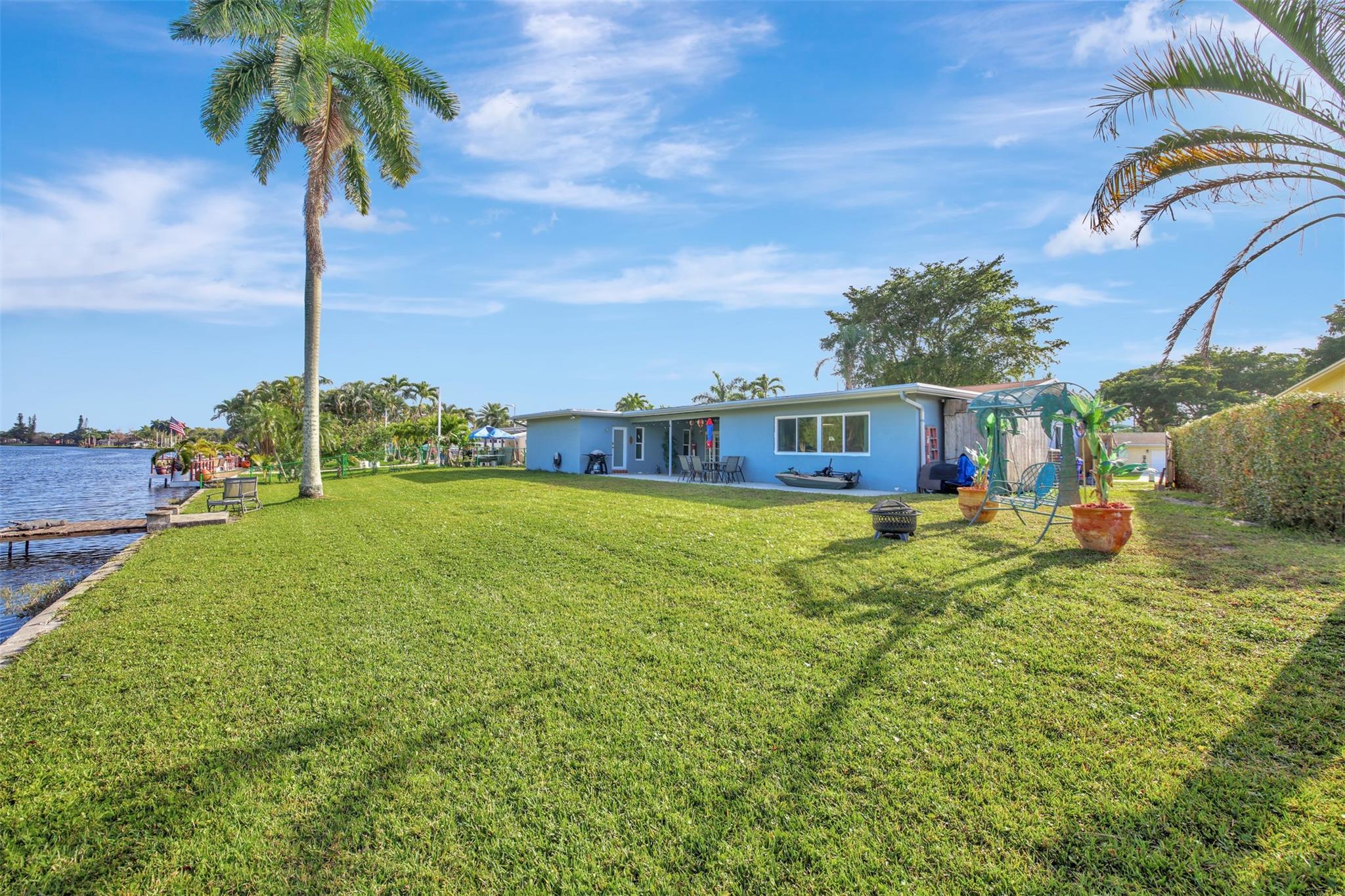 Pembroke Lakes Sec 1 76-4 - Residential