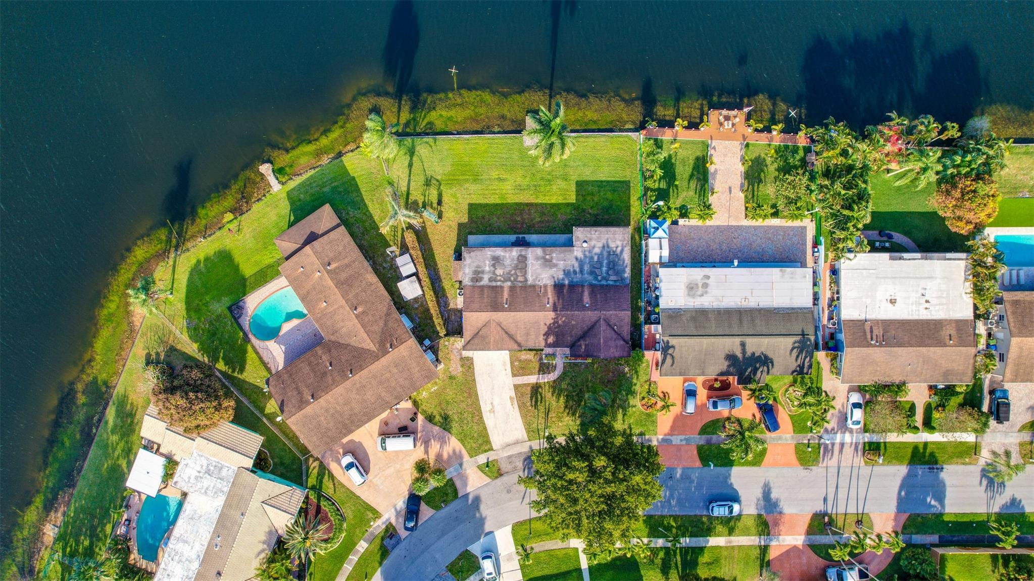 Pembroke Lakes Sec 1 76-4 - Residential