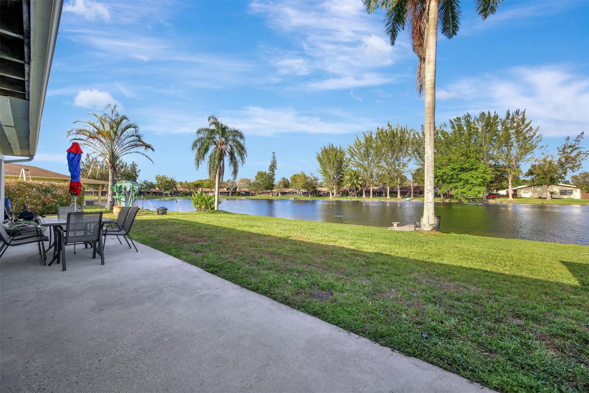 Pembroke Lakes Sec 1 76-4 - Residential