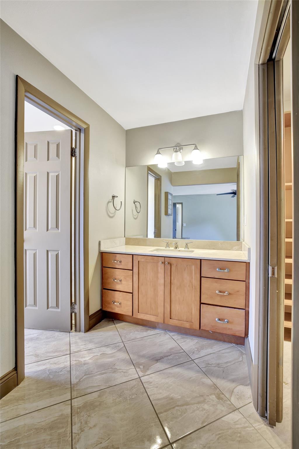 Pembroke Lakes Sec 1 76-4 - Residential