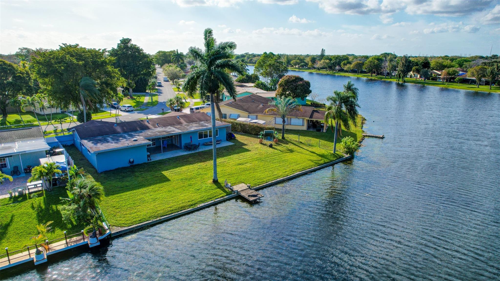 Pembroke Lakes Sec 1 76-4 - Residential