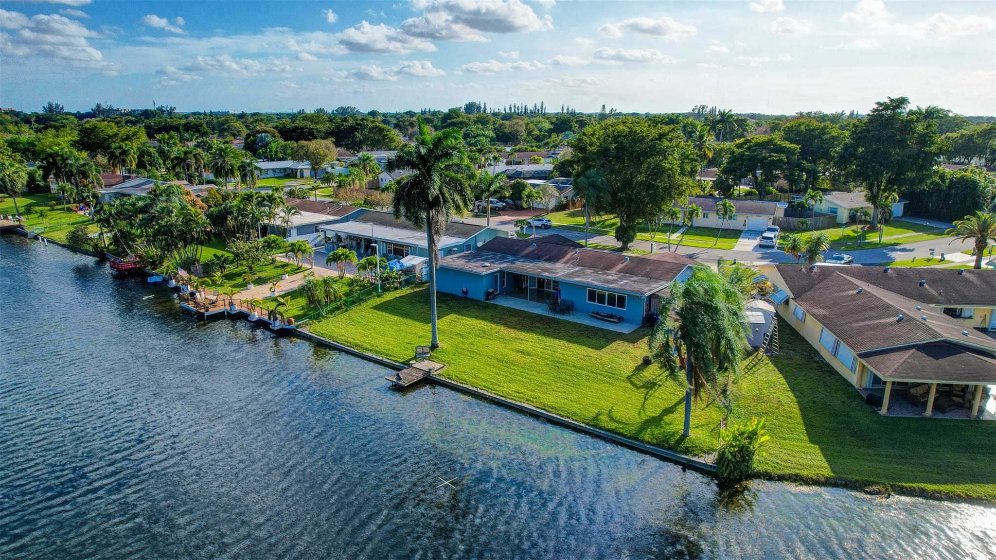 Pembroke Lakes Sec 1 76-4 - Residential