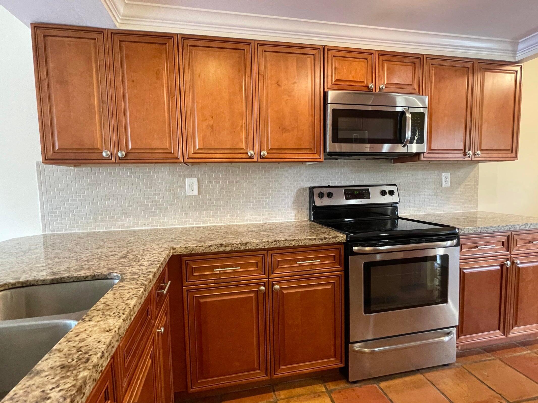 BOCA BAYOU PH 1, 2 THRU 5 & 7 CONDOS - Residential Lease