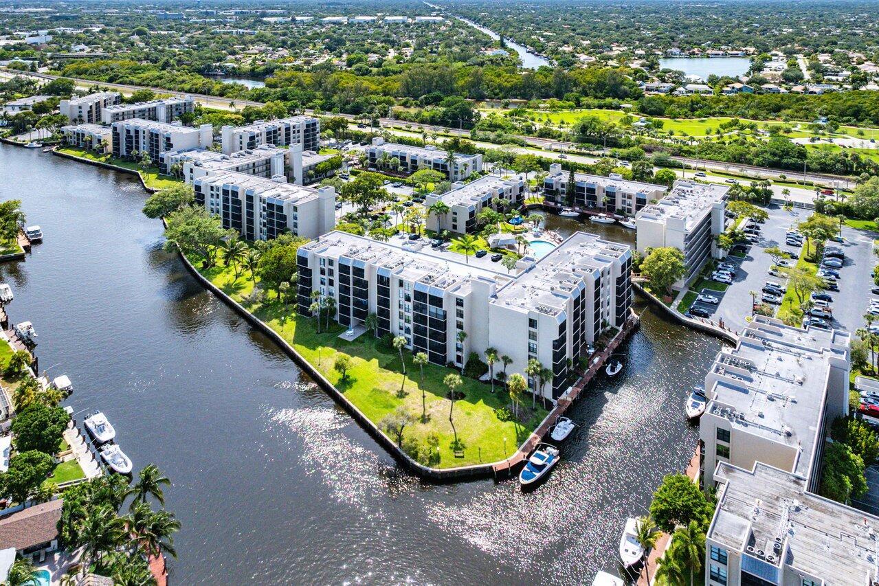 BOCA BAYOU PH 1, 2 THRU 5 & 7 CONDOS - Residential Lease