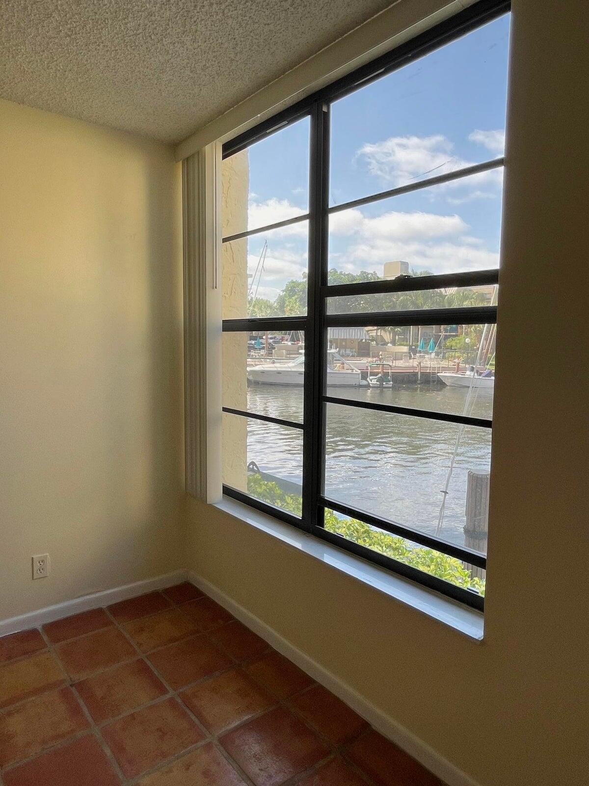 BOCA BAYOU PH 1, 2 THRU 5 & 7 CONDOS - Residential Lease