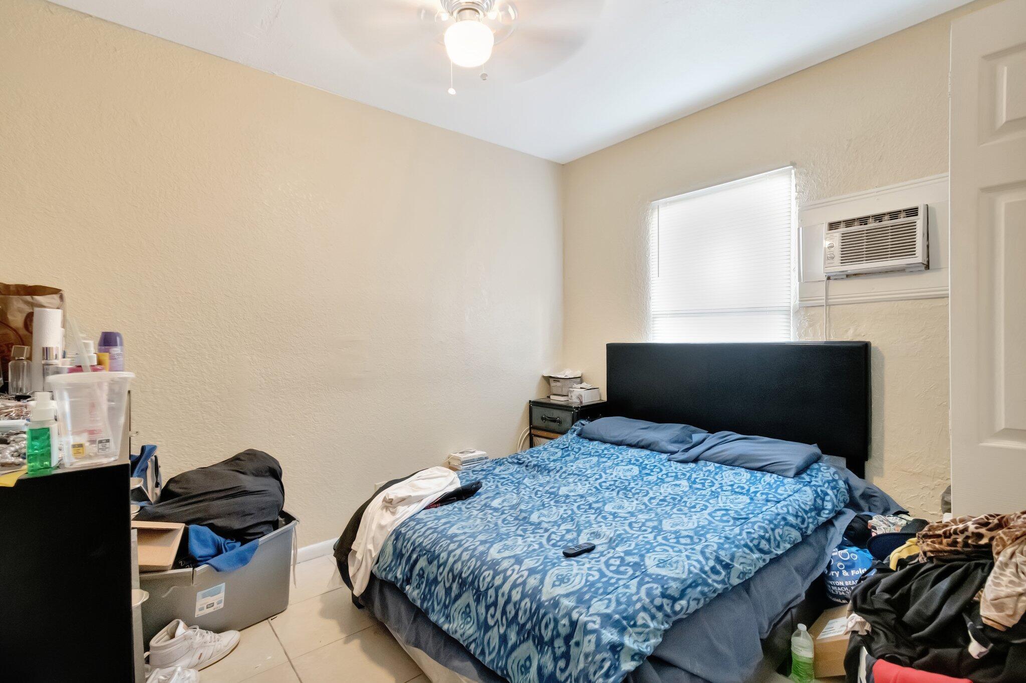 WASHINGTON HEIGHTS - Residential Income