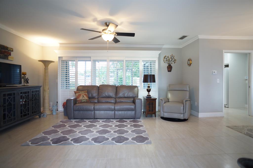 Boca Raton Square - Residential