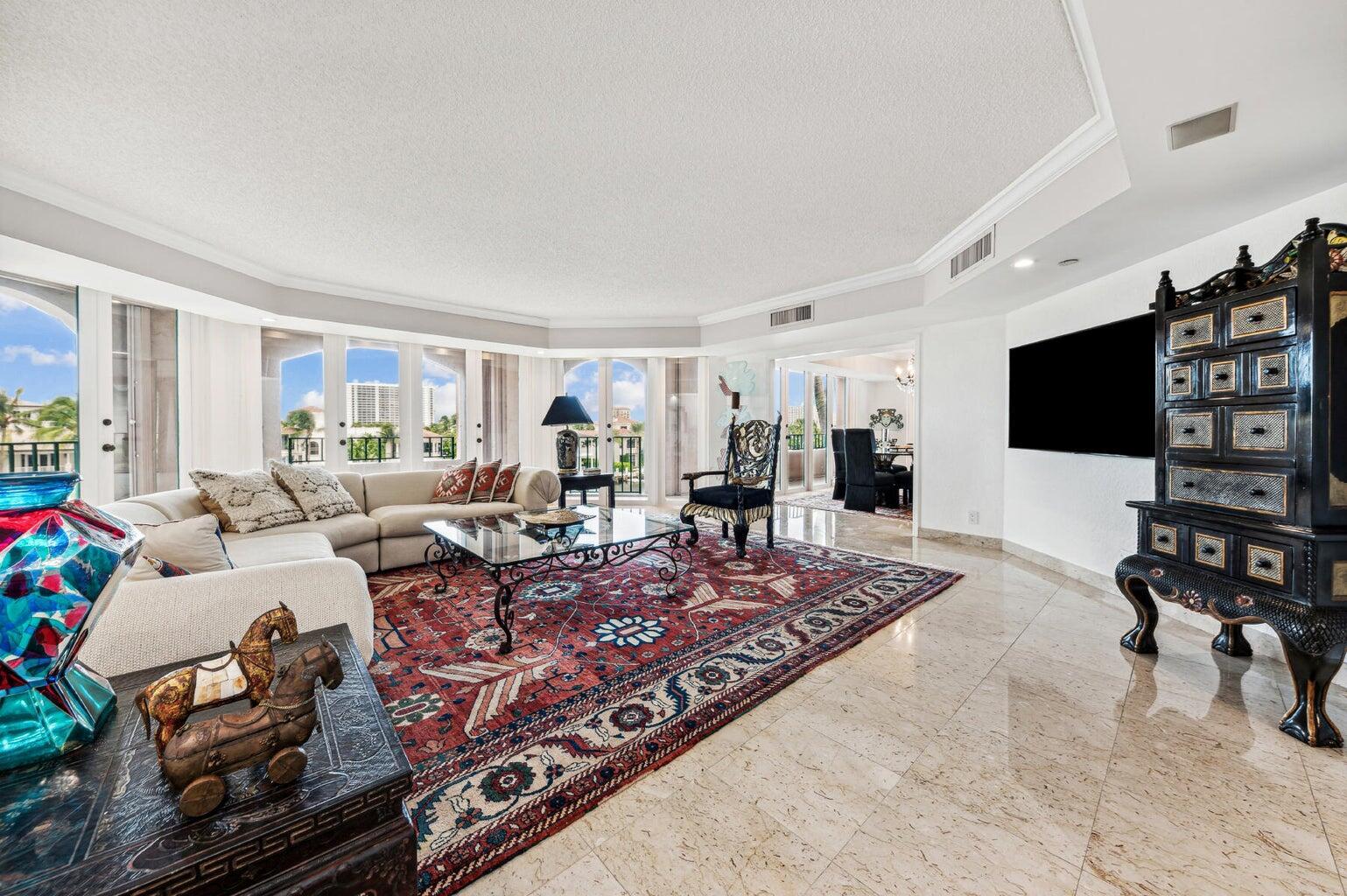 100 SE 5th Avenue 401