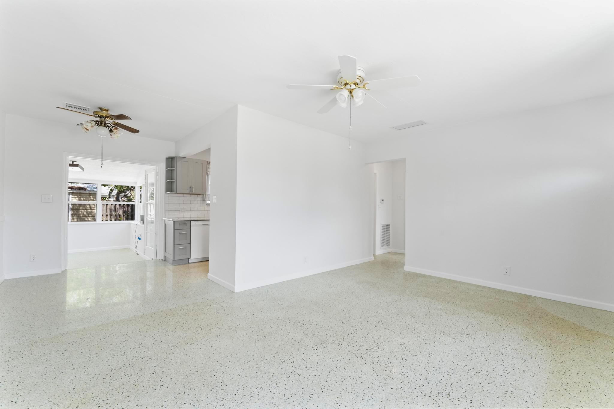 BROADMOOR SEC 4 - Residential Lease