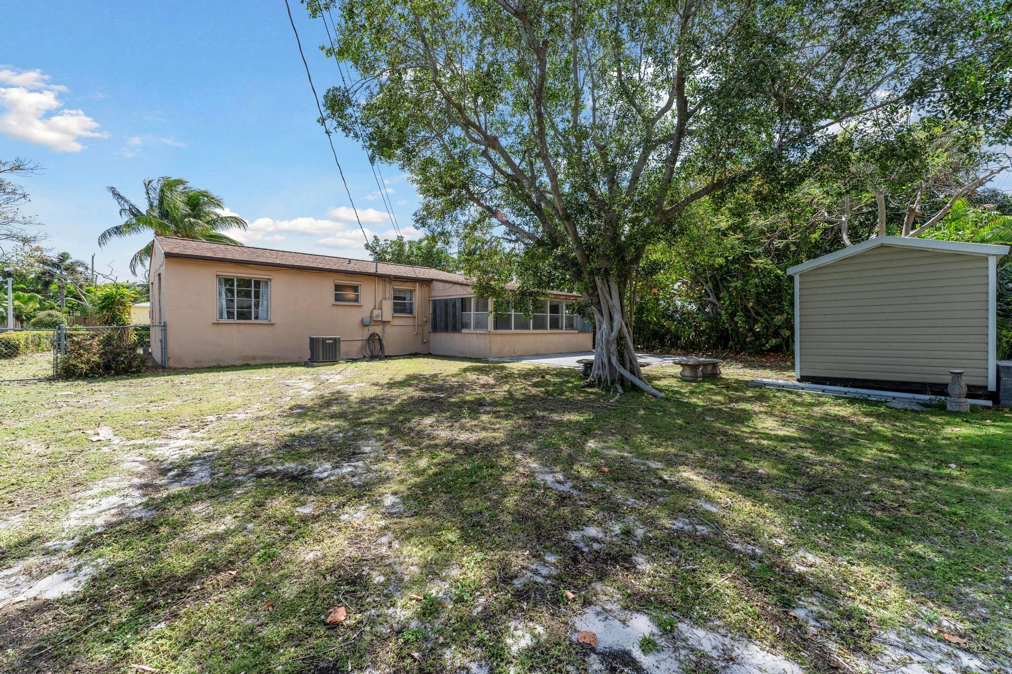 BROADMOOR SEC 4 - Residential Lease