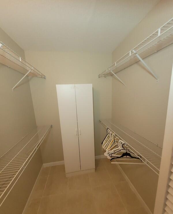 LA PINATA CONDO - Residential Lease