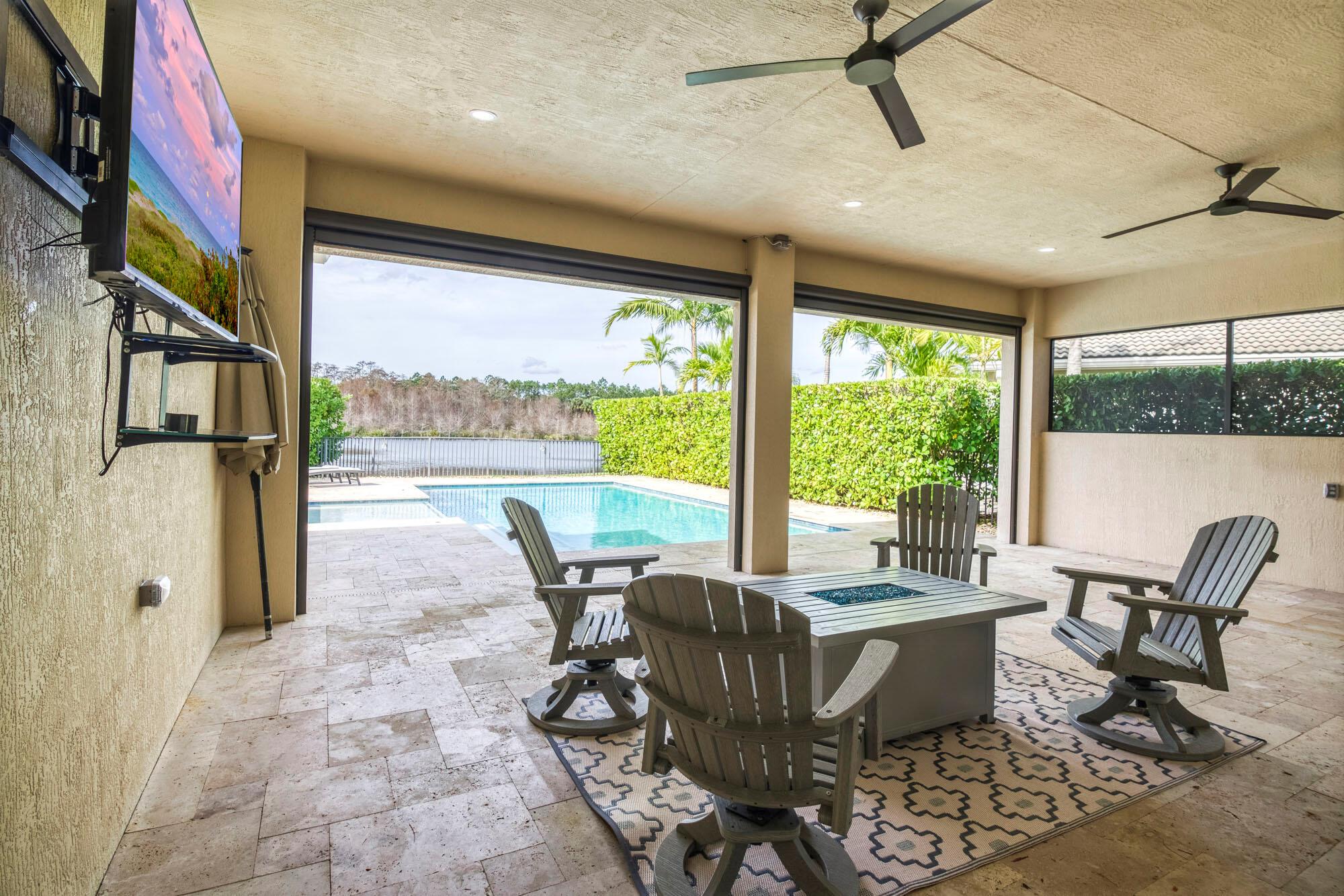 Jupiter Country Club - Residential