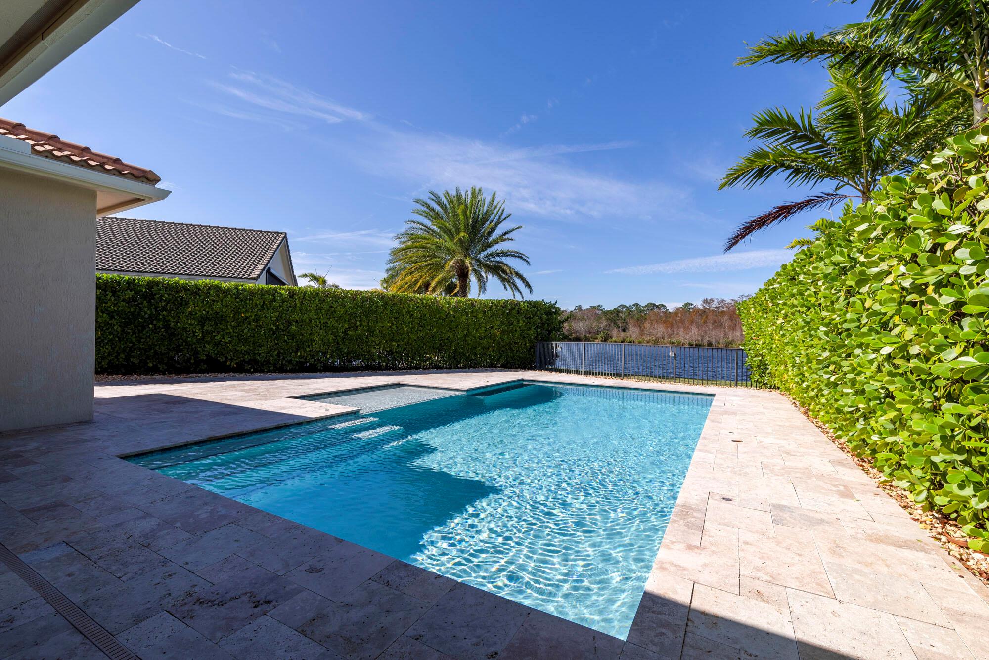 Jupiter Country Club - Residential