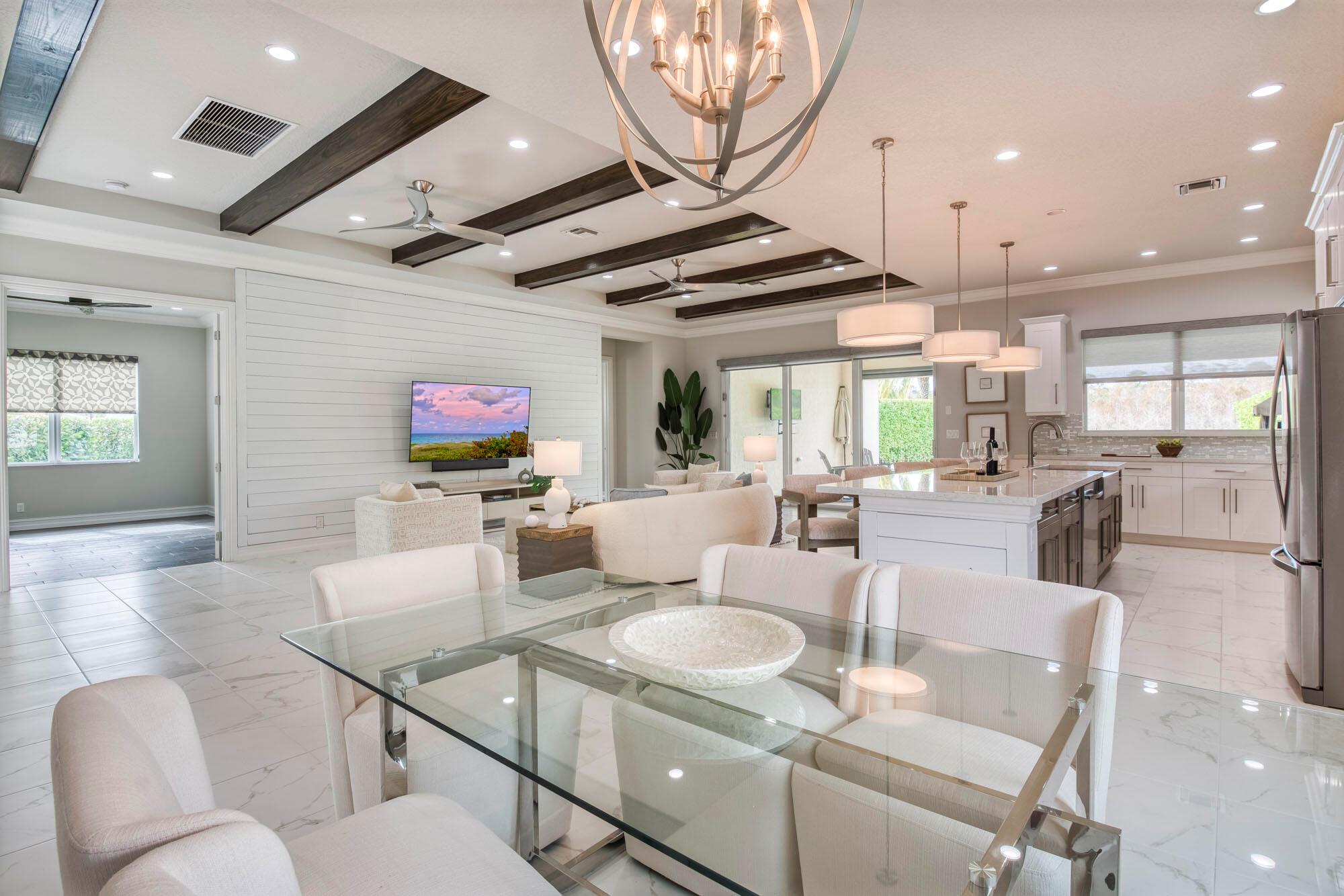 Jupiter Country Club - Residential