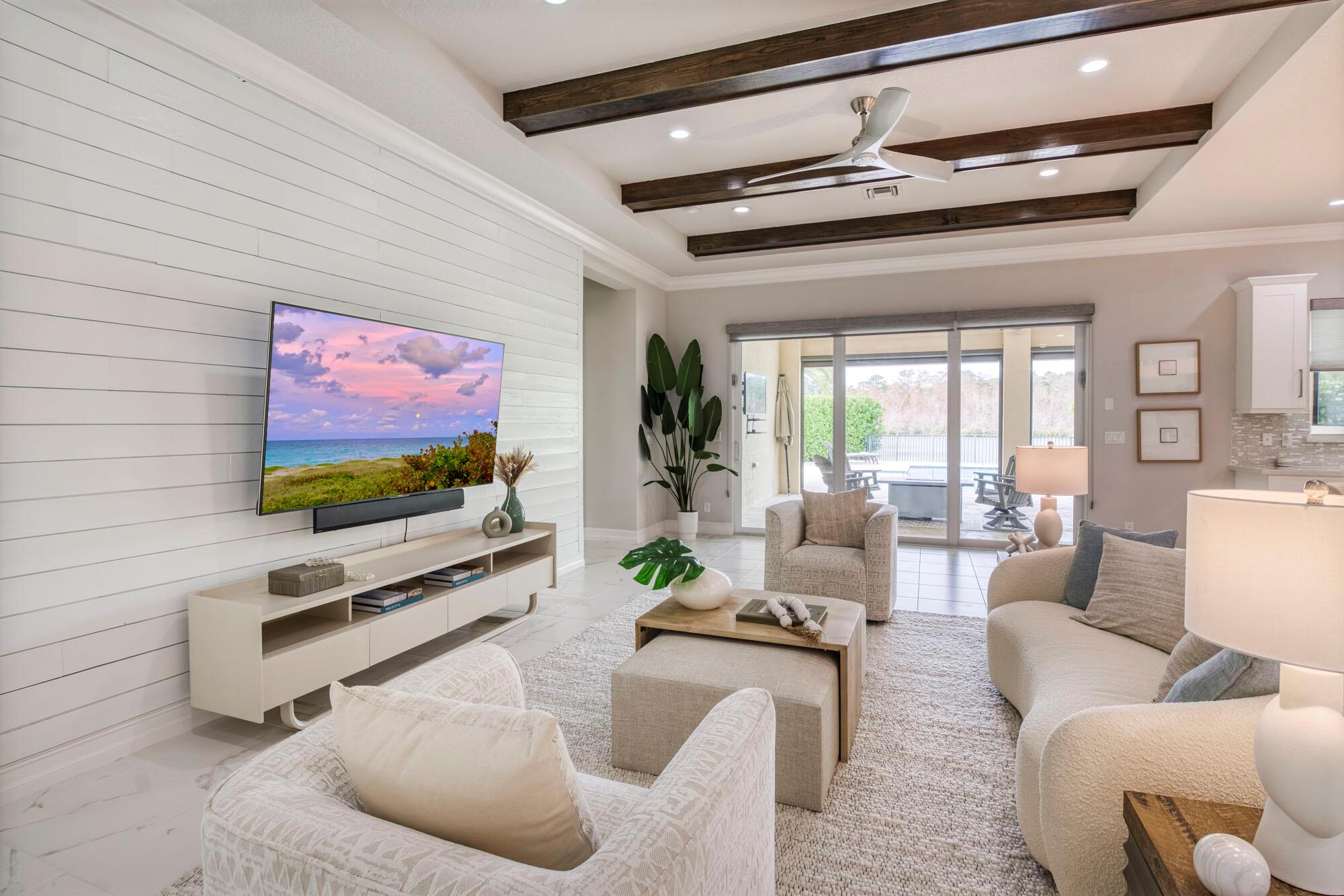 Jupiter Country Club - Residential